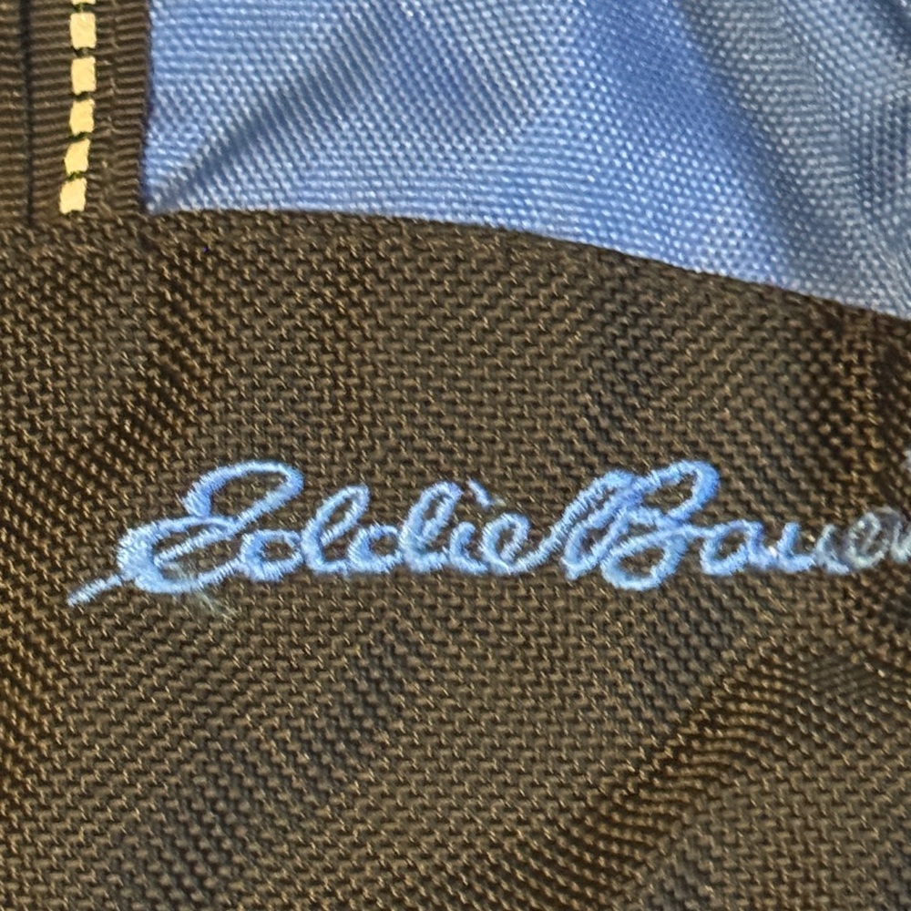 Eddie Bauer Men's Backpack in Blue and Black - Picture 2 of 8